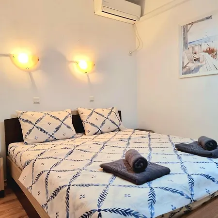 Sweet Kish One Bedroom In Zornitca Apartamento *