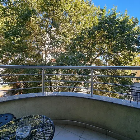 Sweet Kish One Bedroom In Zornitca Apartamento *