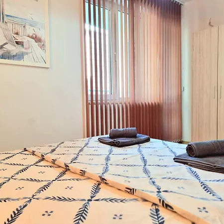 Sweet Kish One Bedroom In Zornitca Apartamento *